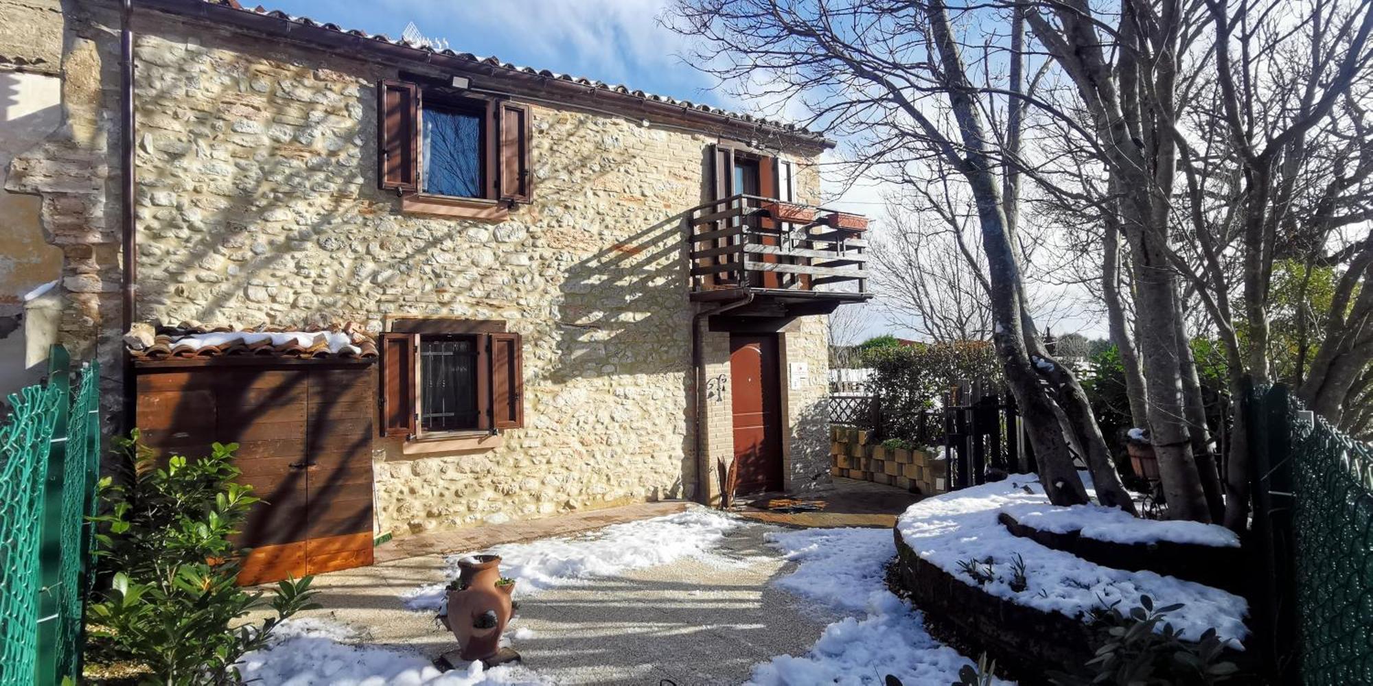 La Casetta Di Gino E Marcella Sassoferrato Bagian luar foto